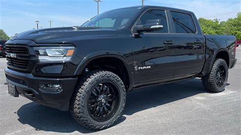 2020 dodge ram 1500 laramie bags